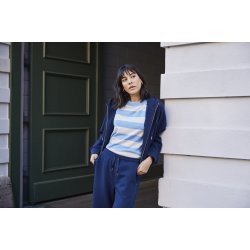 Frpriya car 1 20617503-193923