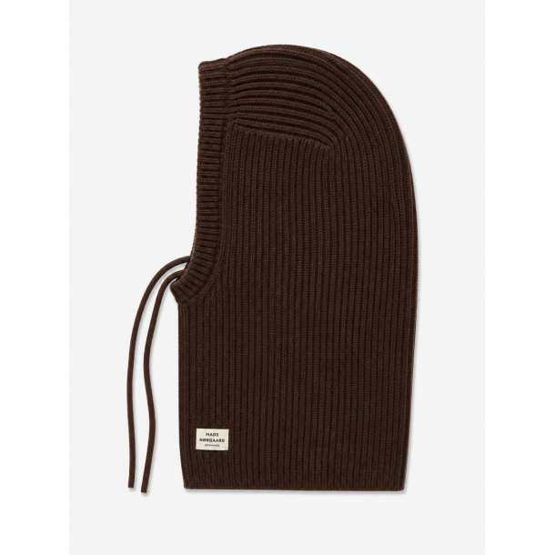 Tosca balando balaclava demitasse