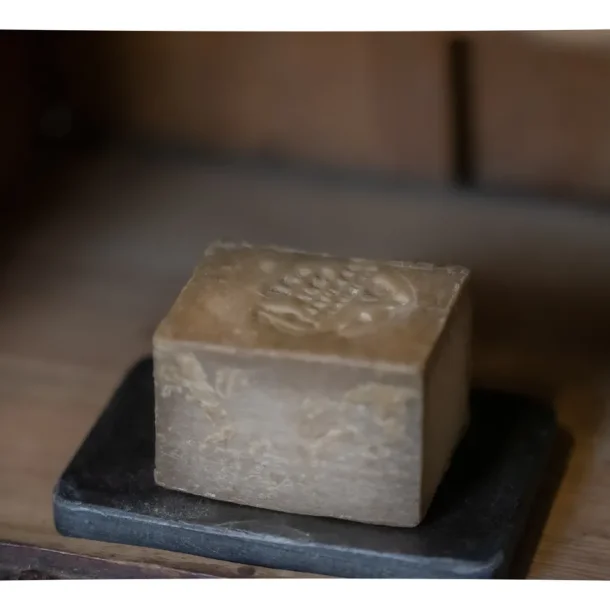 Aleppos�be 40% Laurb�rolie 