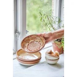 Avellana low bowl small 18x4,4 brun