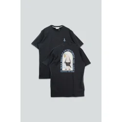 Back flipping t-shirt 