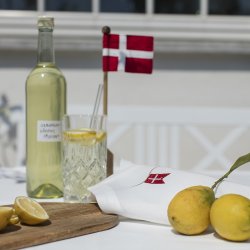 Bordflagstang m flag DK 30 cm