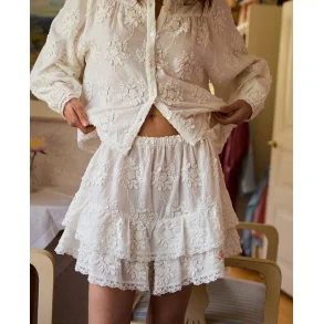 Delphine shorts off white