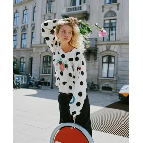 Diana top black dot 