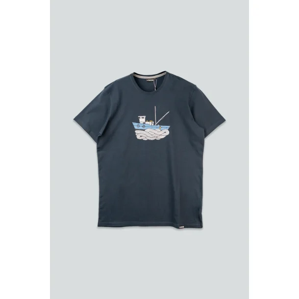 Fishing vessel t-shirt blueberry 