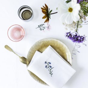 Flora serviet klokkeblomst