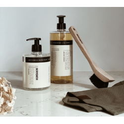 Oak dish brush horse hair 