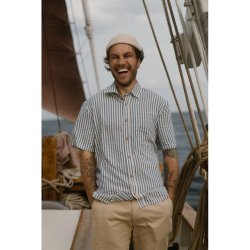 Seer sucker short sleeve shirt