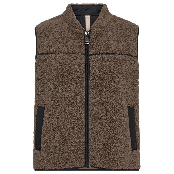 MMRowe teddy waistcoat falcon