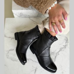 Margaret CS7789 black w/patent toe
