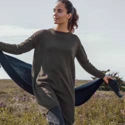 Melodia triangle scarf night blue 