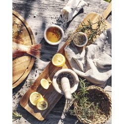 Nicolas vah skrebrt tapas natur