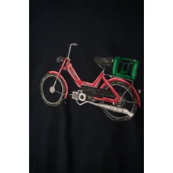 Red maxi t-shirt moonless night