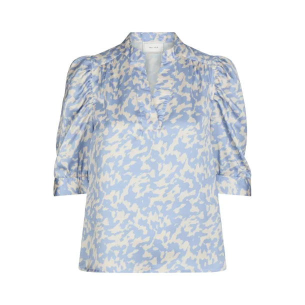 Roella craphic fade blouse light bl