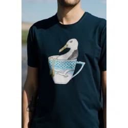 Seagull in a cup t-shirt blueberry