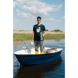 Seagull in a cup t-shirt blueberry