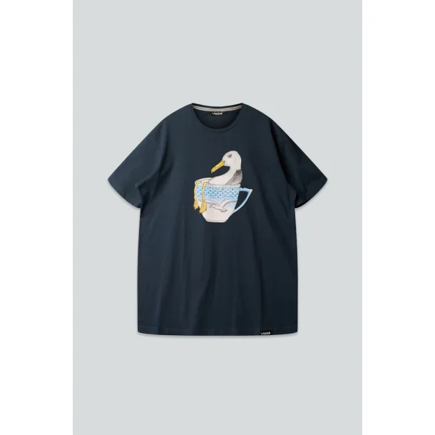 Seagull in a cup t-shirt blueberry