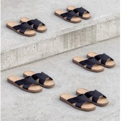 Shangies unisex rocky raven