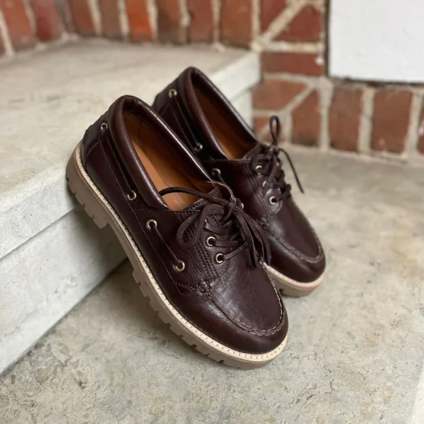 The walk leather brown