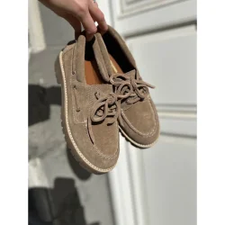 The walk sude biscuit