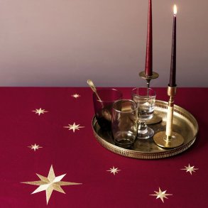 R�d dug med guldstjerner 135x240